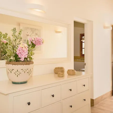 Вилла Garbo Кала-Морель